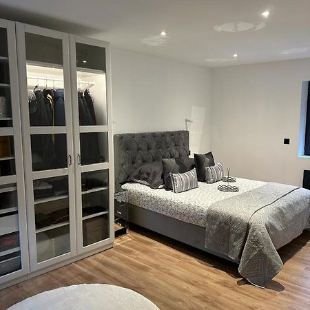 Chambres Dans Maison Neuve Au Style Chic Et Boheme Villeneuve-sous-Dammartin Esterno foto