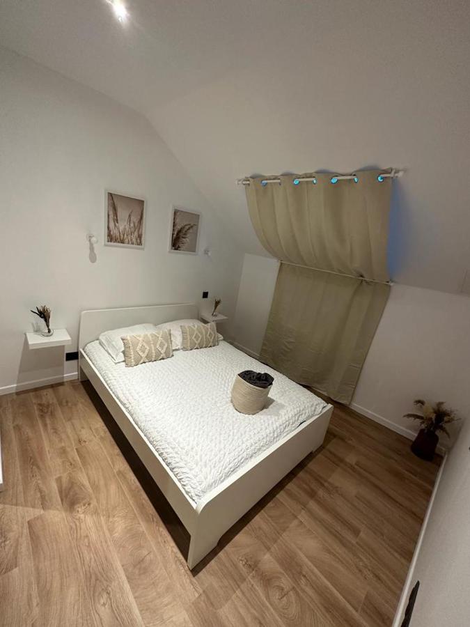 Chambres Dans Maison Neuve Au Style Chic Et Boheme Villeneuve-sous-Dammartin Camera foto